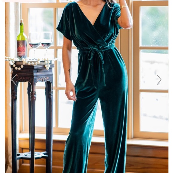 the mint julep Pants - Holiday Vixen Emerald Green velvet jumpsuit